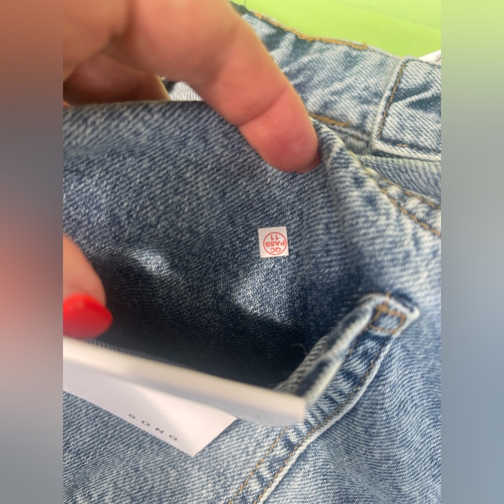Maternity Bermuda Denim Shorts size XL - Picture 10 of 16